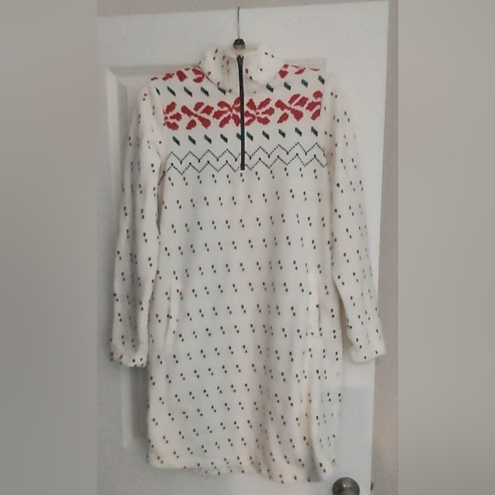 Lands End Womens Fleece Nightgown Shirt Nordic Pattern Long Sleeve Size Small